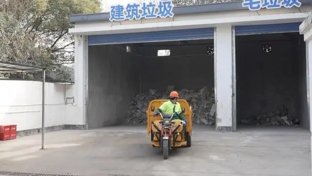 城市管理精细化，建筑垃圾“点对点”上门收运